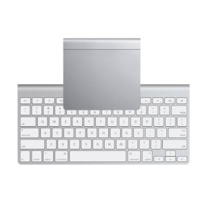 Apple Magic Trackpad + Magic Keyboard (1a Generazione) versione con pile (Ricondizionato) - Italiano - Eccellente